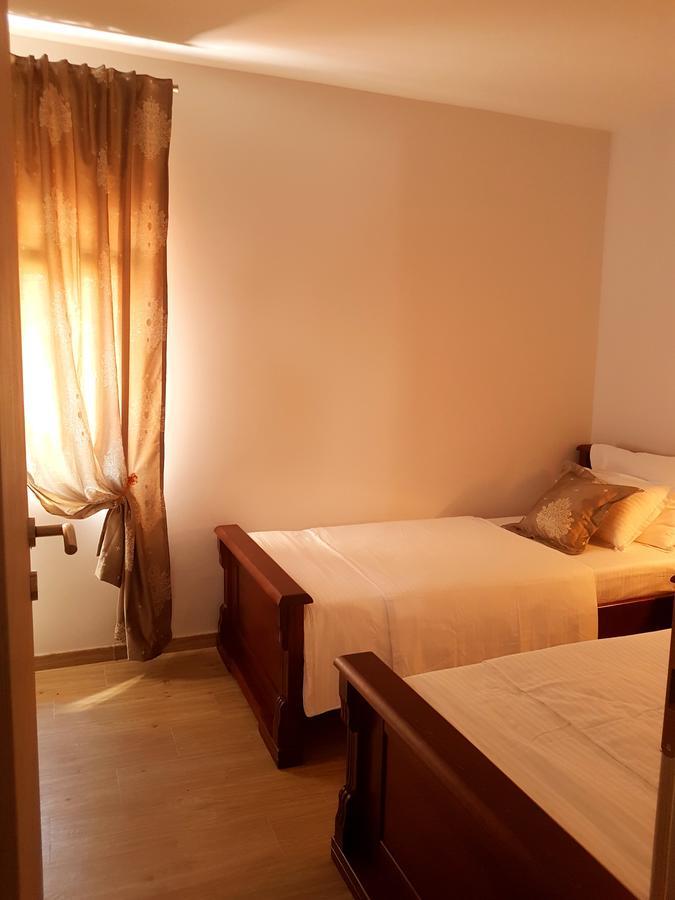 Apartments And Rooms Lijesevic Budva Exterior photo