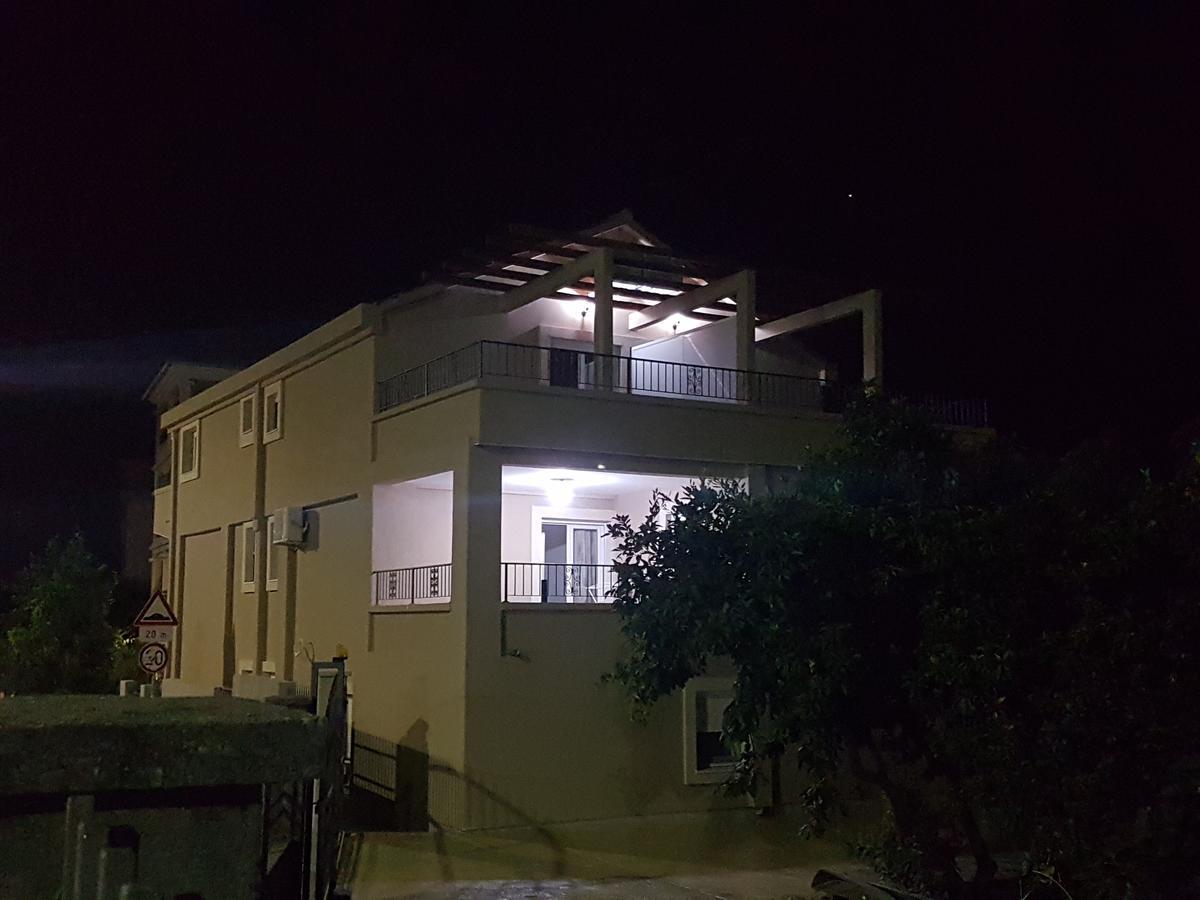 Apartments And Rooms Lijesevic Budva Exterior photo